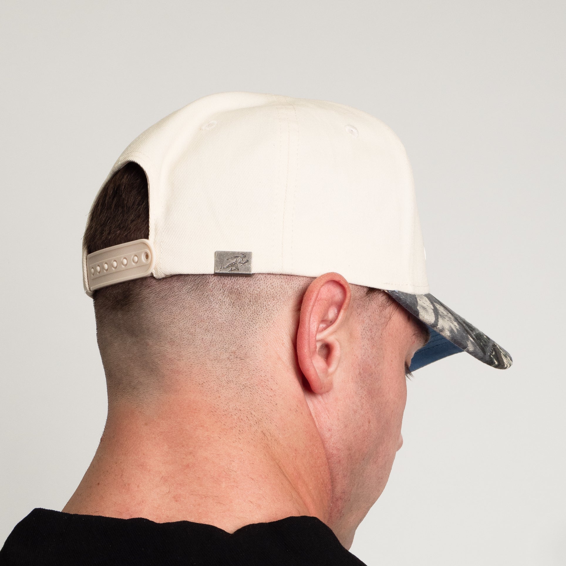 The Hermes Snapback // Camo & Creme